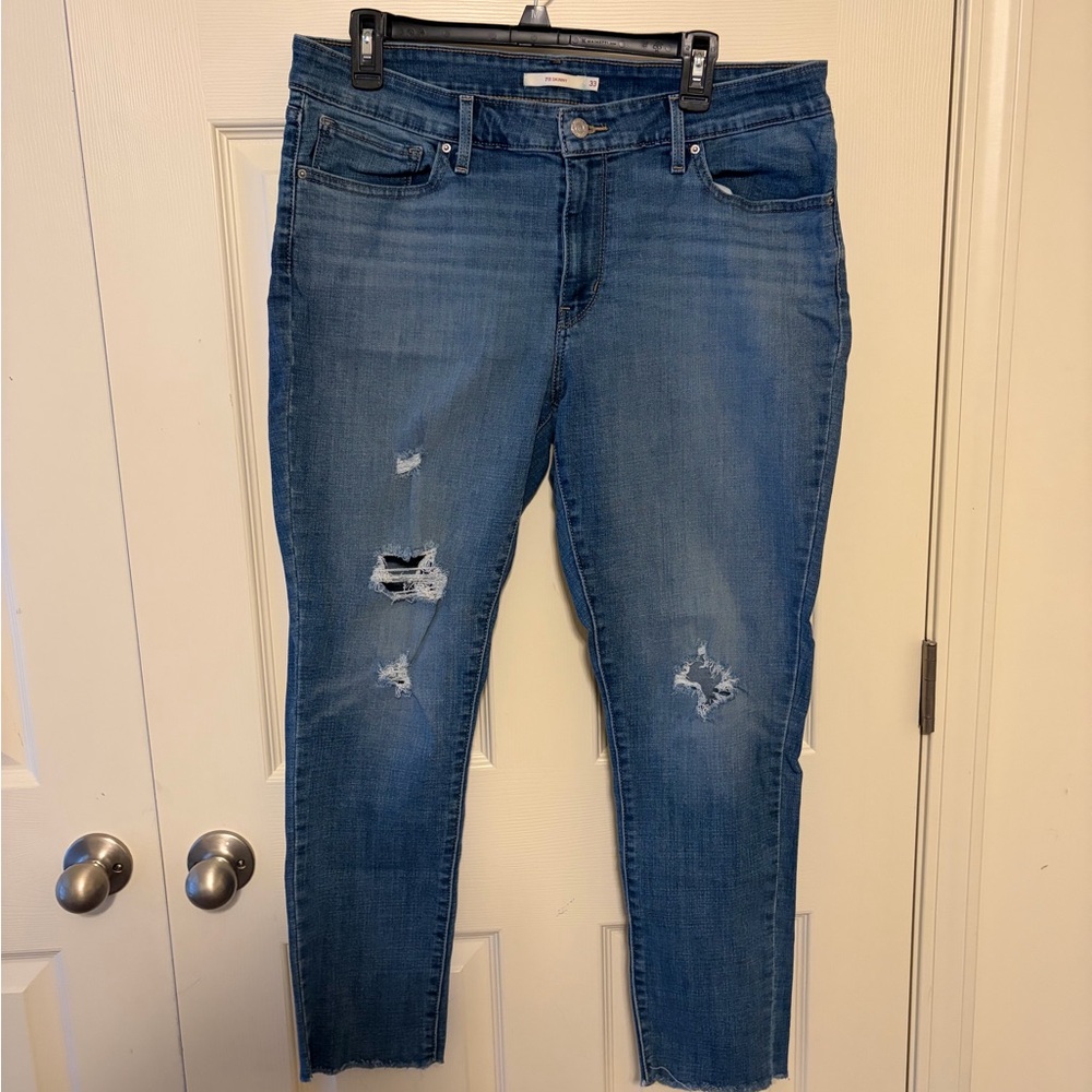 Women's Levi 711 Skinny Jeans